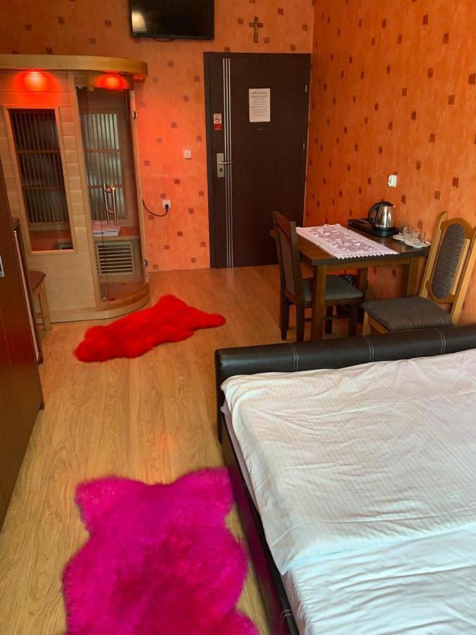 Mpark Noclegi Slask Myslowice Eksteriør bilde